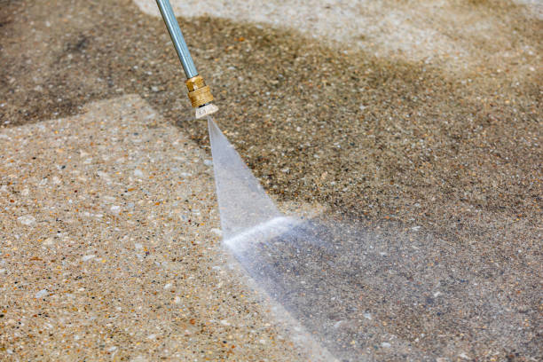 Best Pool Deck Cleaning  in Somerset, NJ